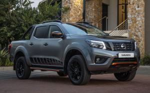 Nissan Navara Stealth Double Cab 2019 года (ZA)